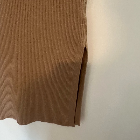 VICI Midi ribbed dress with side slit, small - Picture 4 of 4